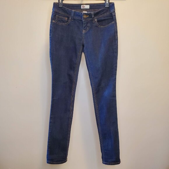 SO Juniors Super Skinny Dark Blue Low-Rise Jeans Long Inseam - (3 Juniors) - Picture 2 of 13